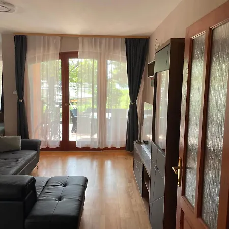 Marina Apartman Apartament *