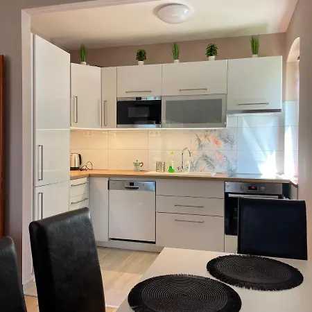 Marina Apartman Apartment *